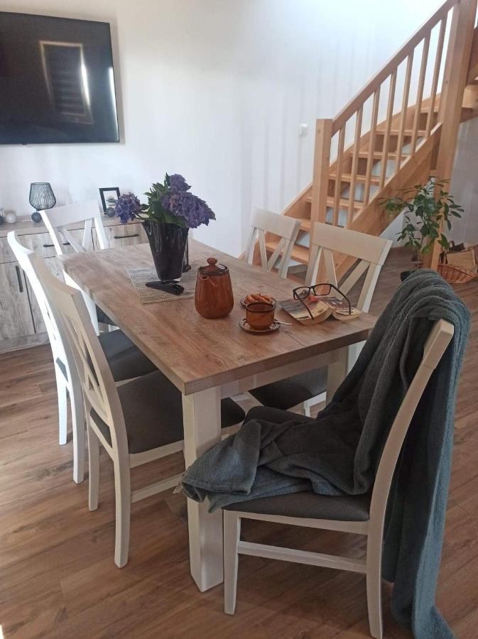 Zakatek Ciszy. Villa Sluchowo Dış mekan fotoğraf